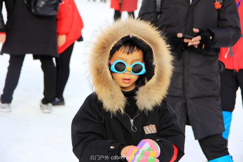 9052F086-9C88-4044-9CE3-B039BCE586A3