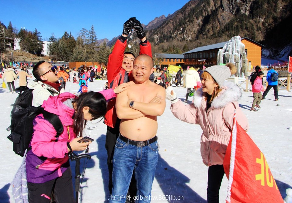 2E59E972-3C0F-4A0E-9D05-9D6CFE96A7A1