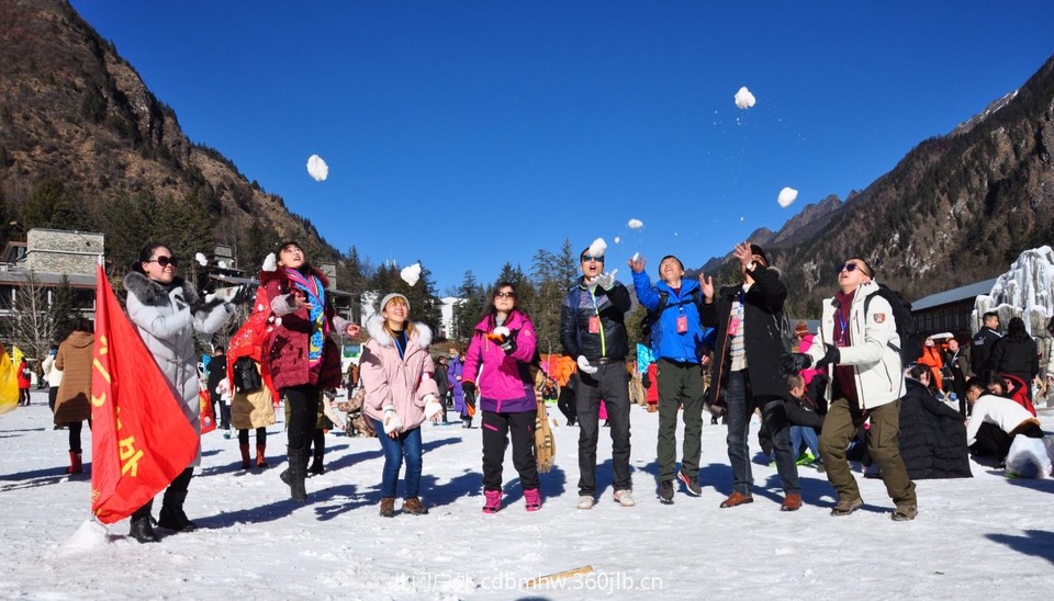 F66E37DB-BC9E-422F-ABA0-FB9002BA49BA