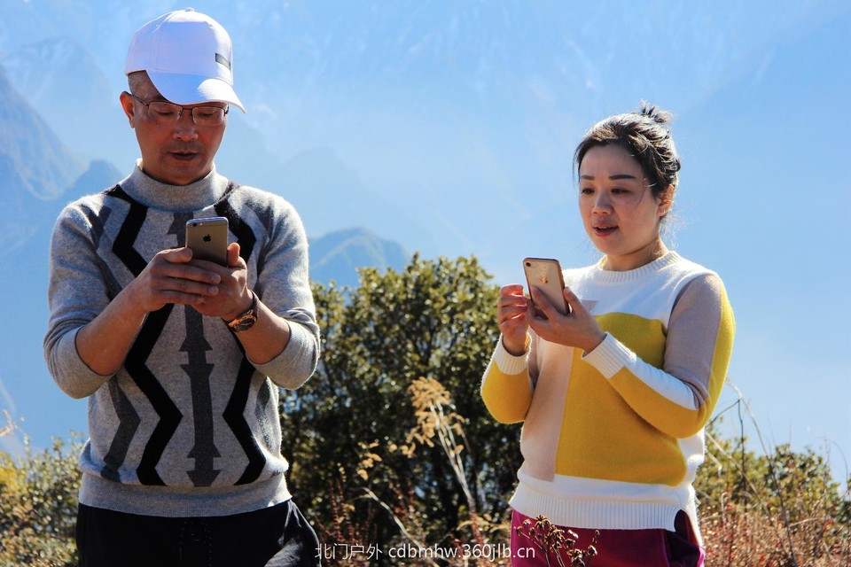 C6D70F1A-A454-45B2-9F77-3F8FFDF79427