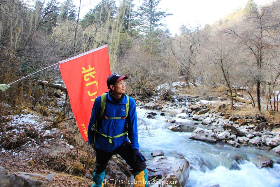 D577B74C-1363-40F0-9C54-7AE87C845B7C