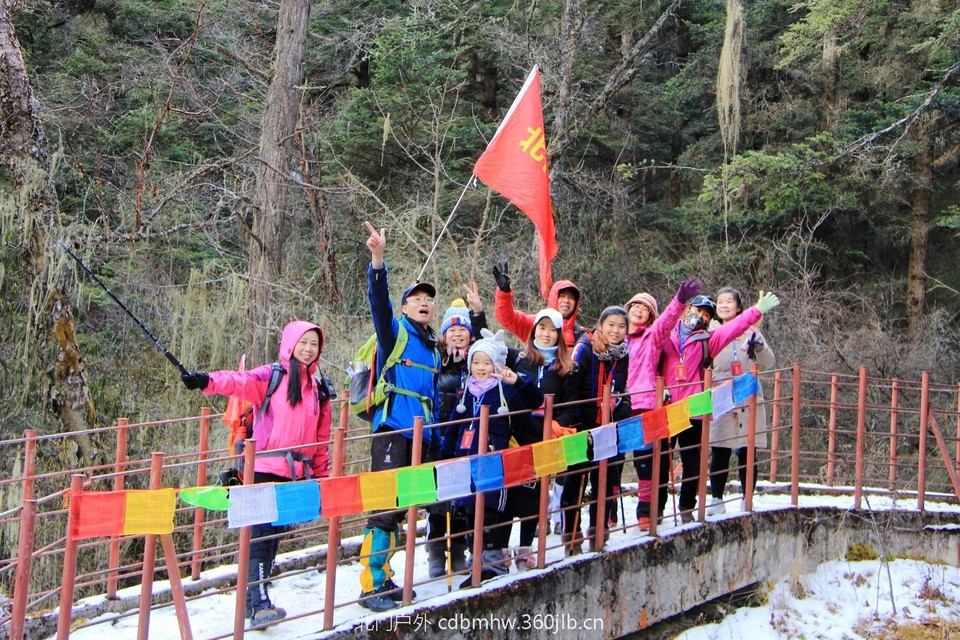 6CB237CE-ABA9-4D7B-80EB-C6E34AC91F6C