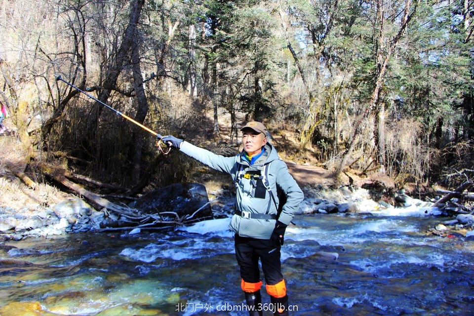 C0EA9F6C-523D-49EC-80E0-53BB6BF47EA8