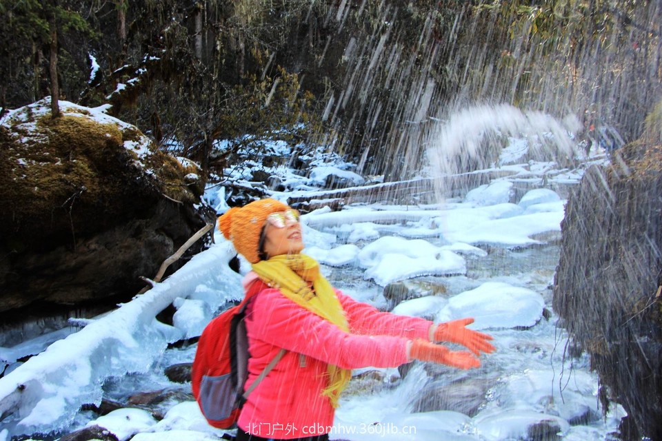 52C012FD-9E35-4D05-908E-6FA0E623B91C