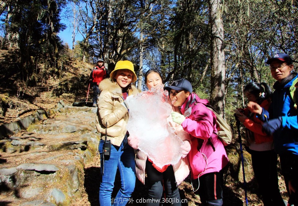 1673B090-55D3-4F0A-94DF-0A6267851DE6