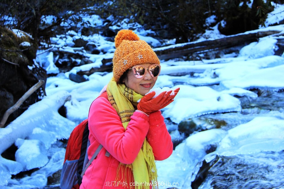 19612A57-406C-43F4-B792-4CACA59C737E