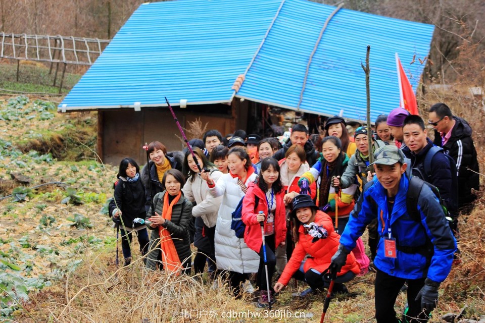 2D6D87BA-162A-4E94-B924-24E7A21DC9A1