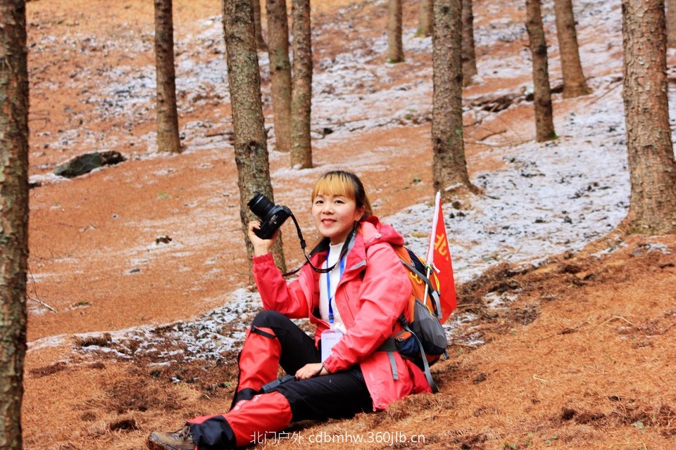 1E046C33-C590-48BE-8DB5-F96662134390