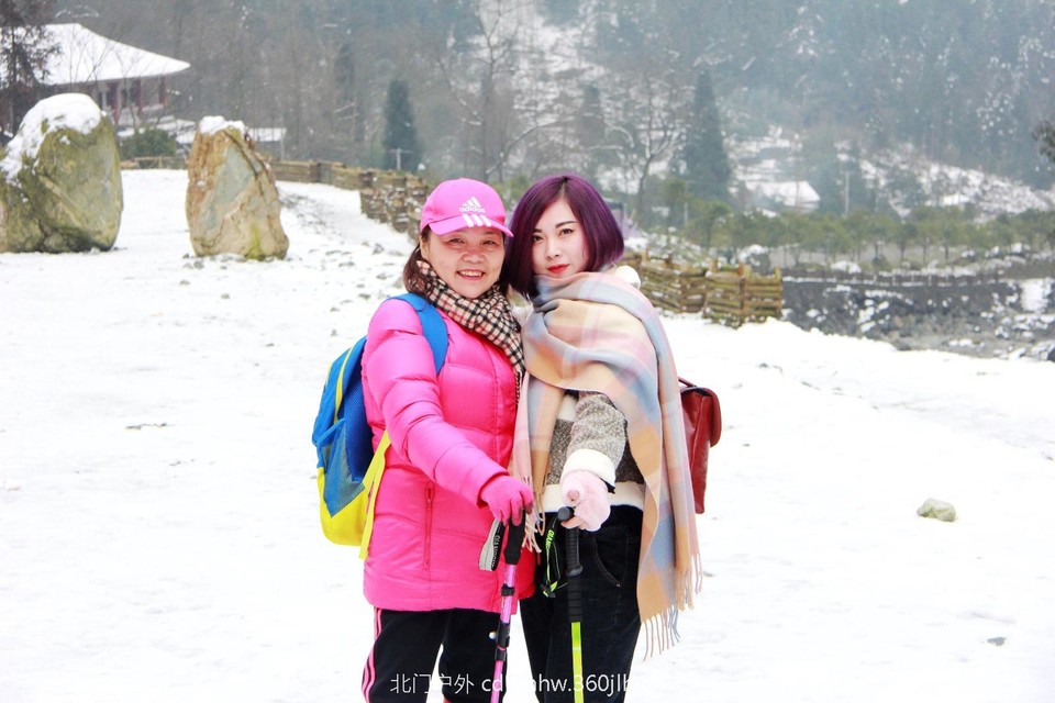 8BEB5FA6-BBF6-47B2-92B4-0A69B325C612