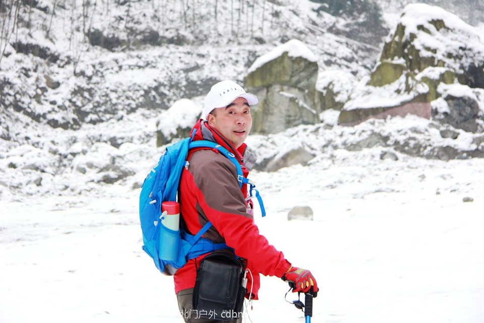 A81CFC0C-F008-46A8-8100-C556A159FDDC