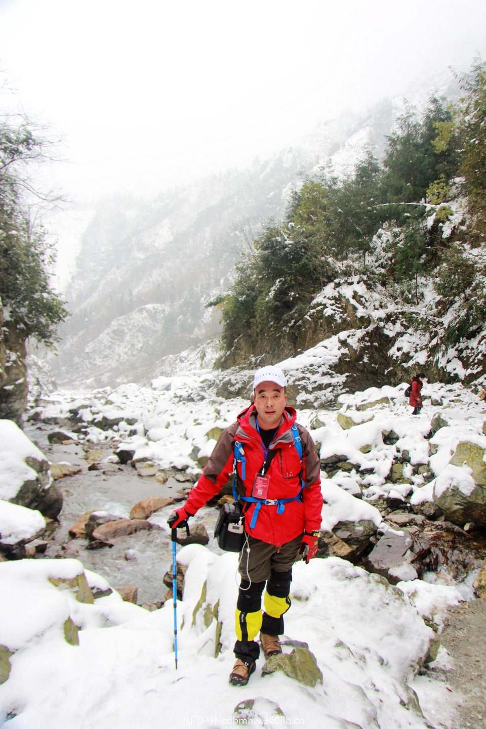 63EC7715-BCCC-4CDB-8389-7B93295B6A69