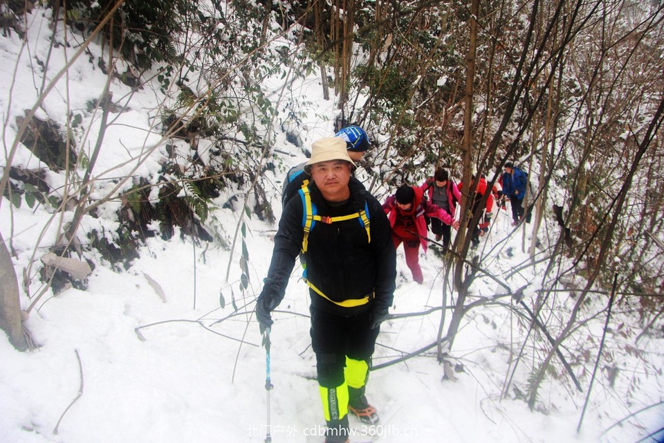 368EE324-18DB-4C5E-B971-12517C32402E