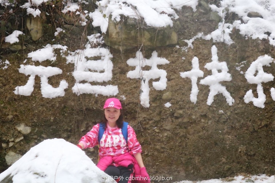 DC67AD32-3D9C-4324-8754-9295F39ECD5C