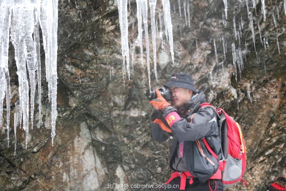 0E2D8815-FCA6-419E-947A-89799F25D70A