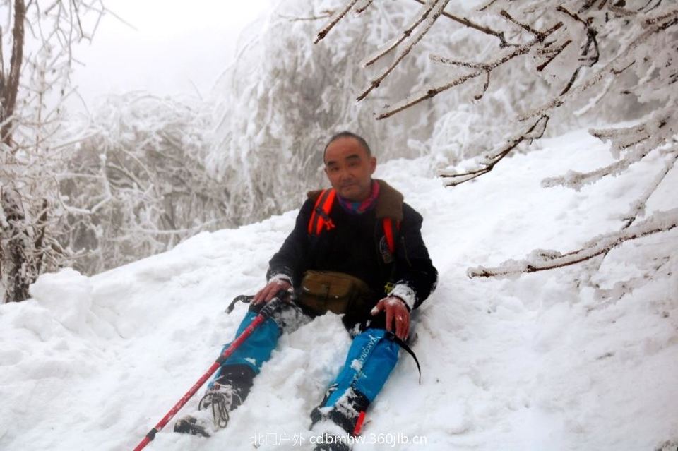 3ED73351-D319-48FD-9A3E-A48EC39C98A5