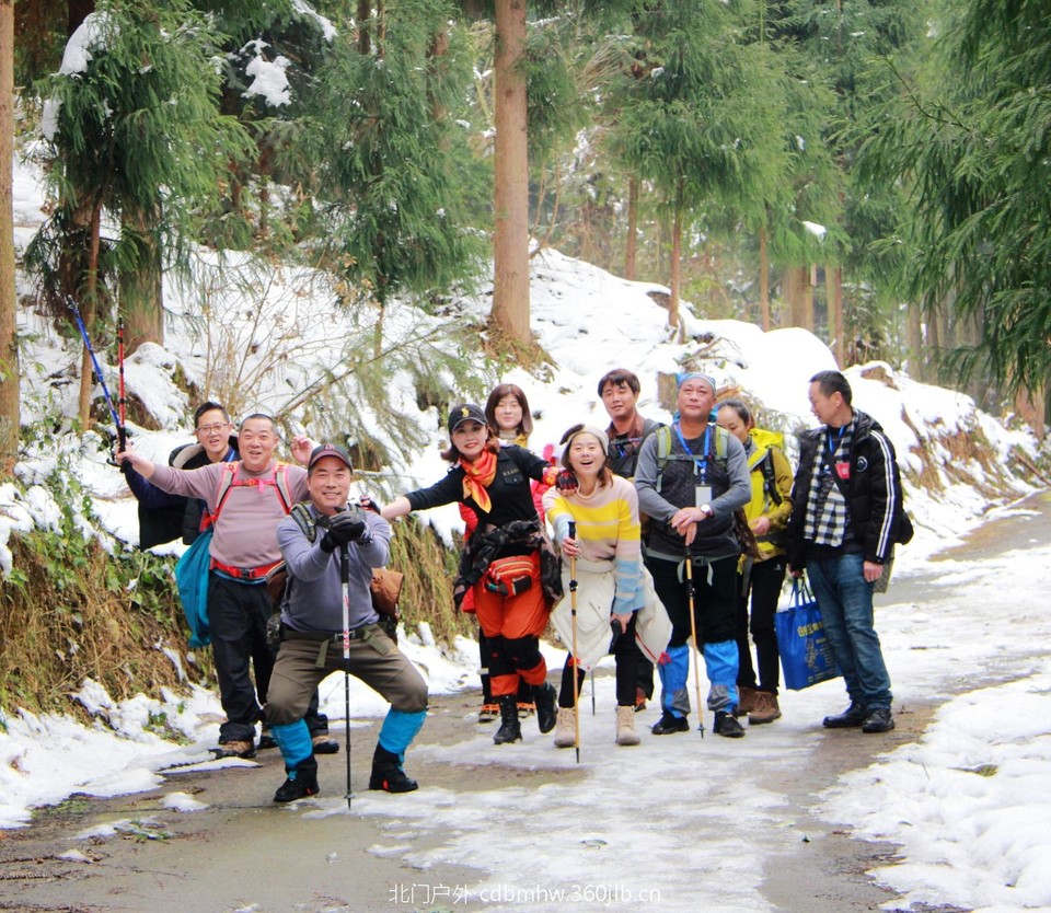 0D1C264C-01F5-4EAA-B8B9-6C041E7186B9