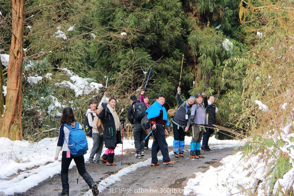 AD17EEA9-903E-43AE-AE55-125E25E4959F