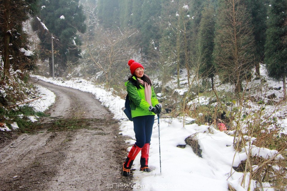 B05F5768-0991-4D1B-A5C3-B78F3FAAC960