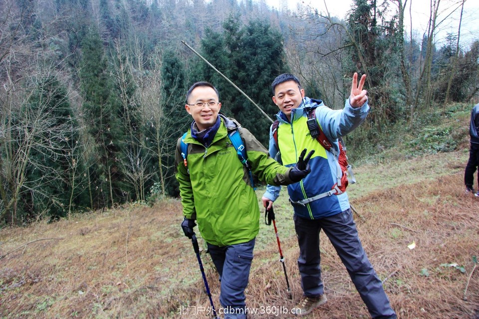 25A78105-A3B5-4029-83A7-C0DE7F196A54