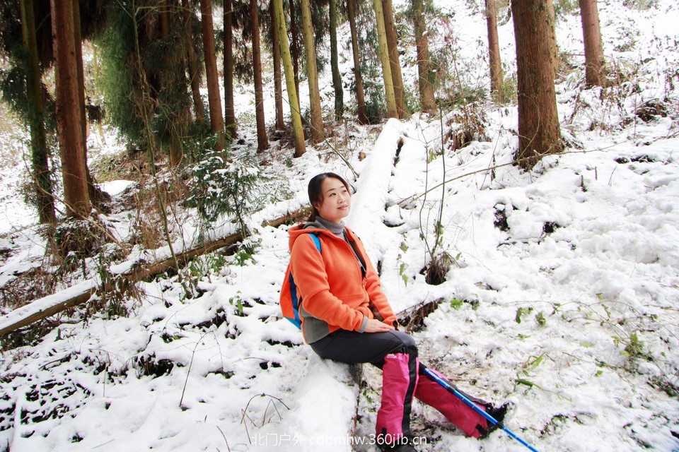 0C94203A-C605-4CB9-A81E-5D7F6BE70633