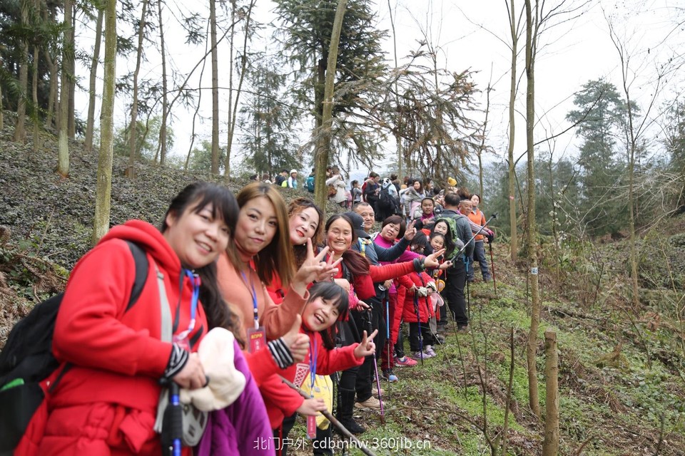 93688899-BDB7-44CC-902E-DD54593F1298