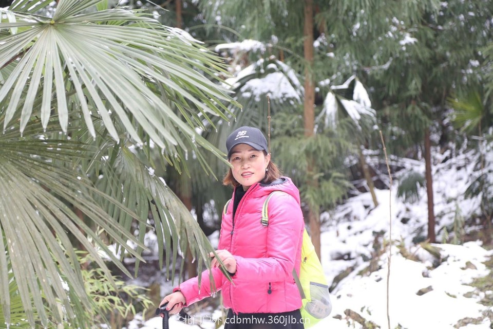 7F4BB1E3-A7C7-410C-A20B-423BE551A36F