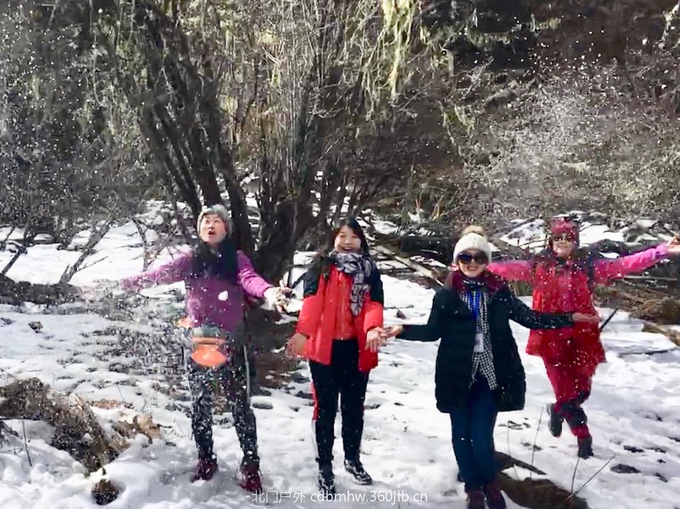 8F691CD4-A862-4723-81E6-EEA9270BA65D