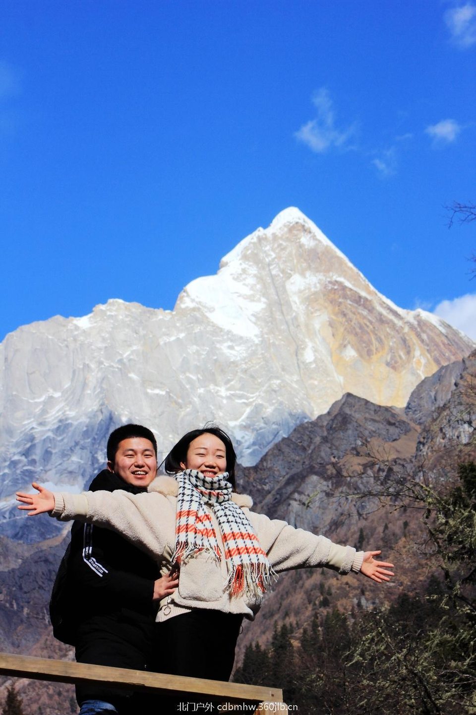 25B19DB6-49CB-4283-8EE0-0FAA232F32A7