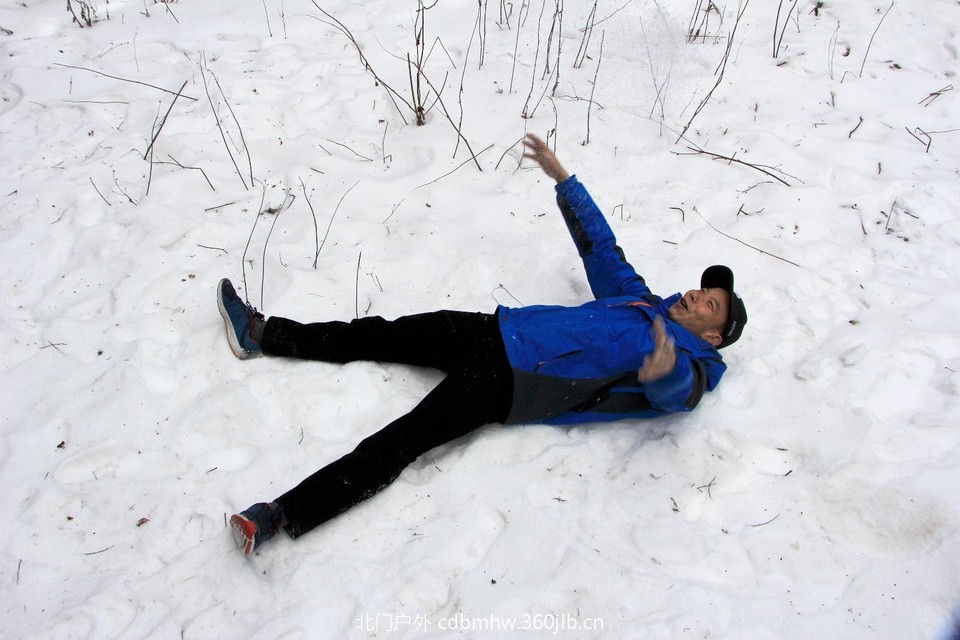 AEAA9985-35D3-4885-A743-6F4CBD8C1CFF