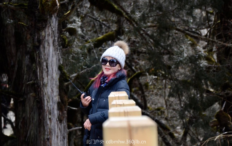 BEC98F00-7050-45E9-A089-44D9634E6E4E