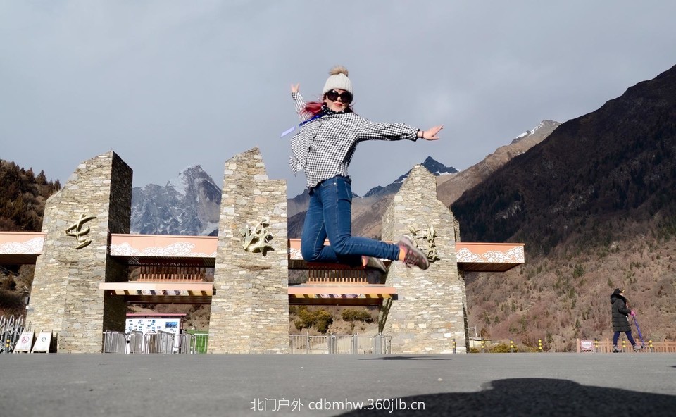 1156A7B0-217D-4D58-AFD7-214D295442A9