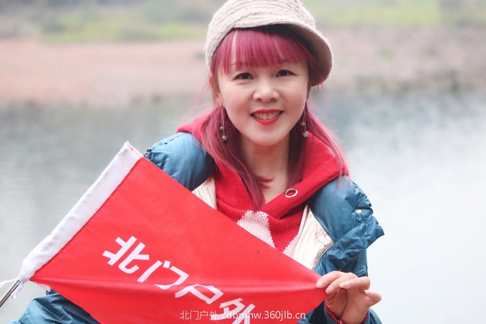 00D774ED-78C8-44F0-B70E-956B605F40C7