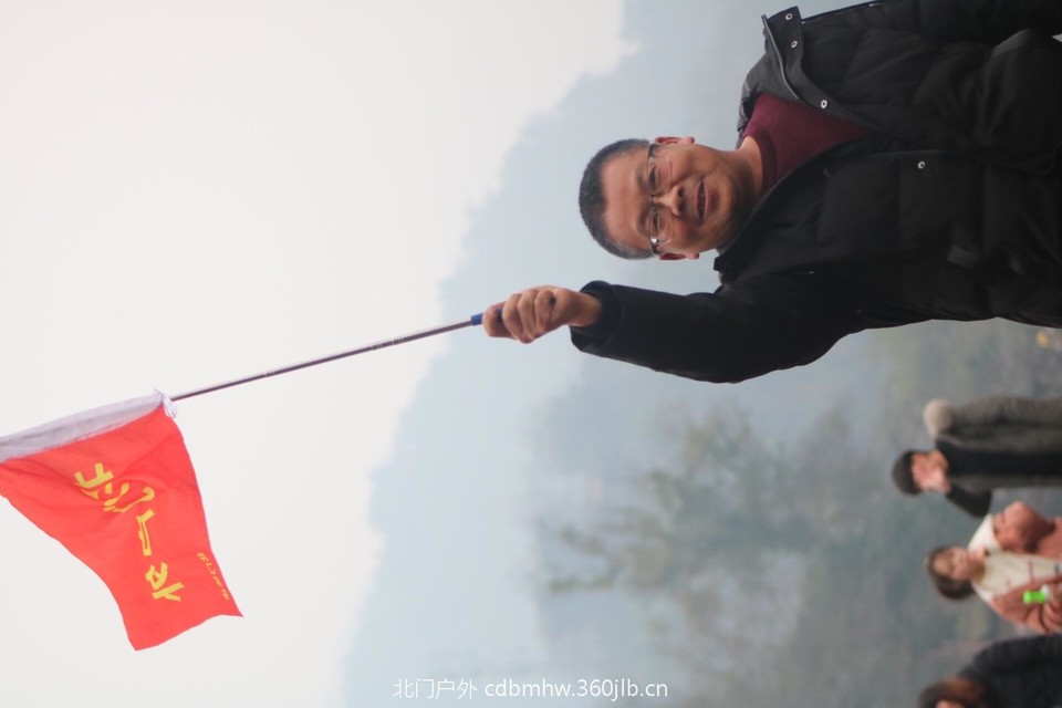 FF30061F-EF8A-4F4B-A57D-76F043B9D5EA