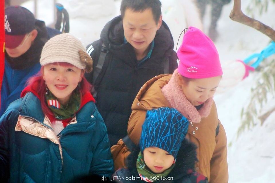 B9F53AD6-59CB-4115-97F8-8B8B7597D96D