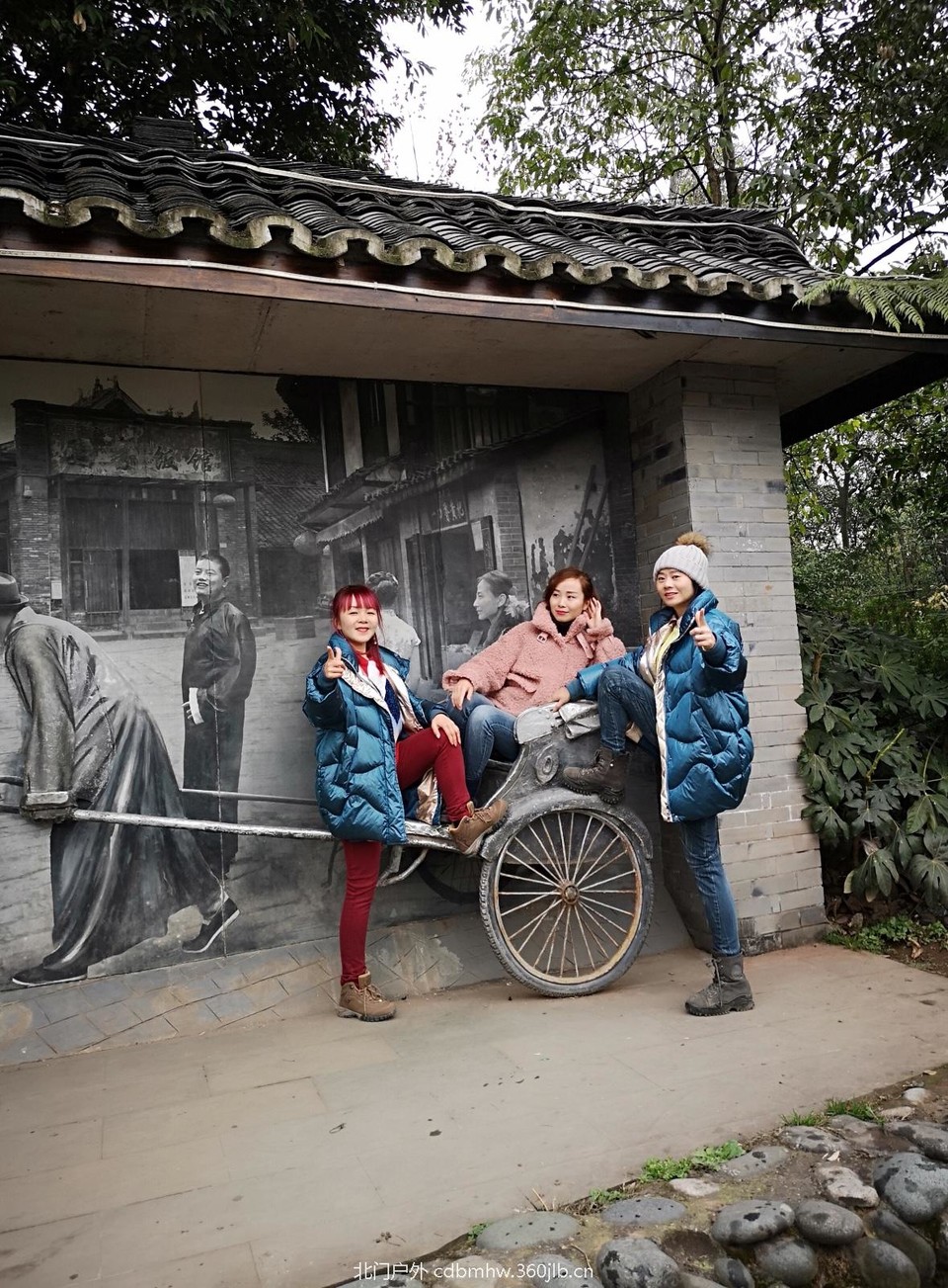 9D0A605C-EAA8-4436-9FAC-1060BABDB22B