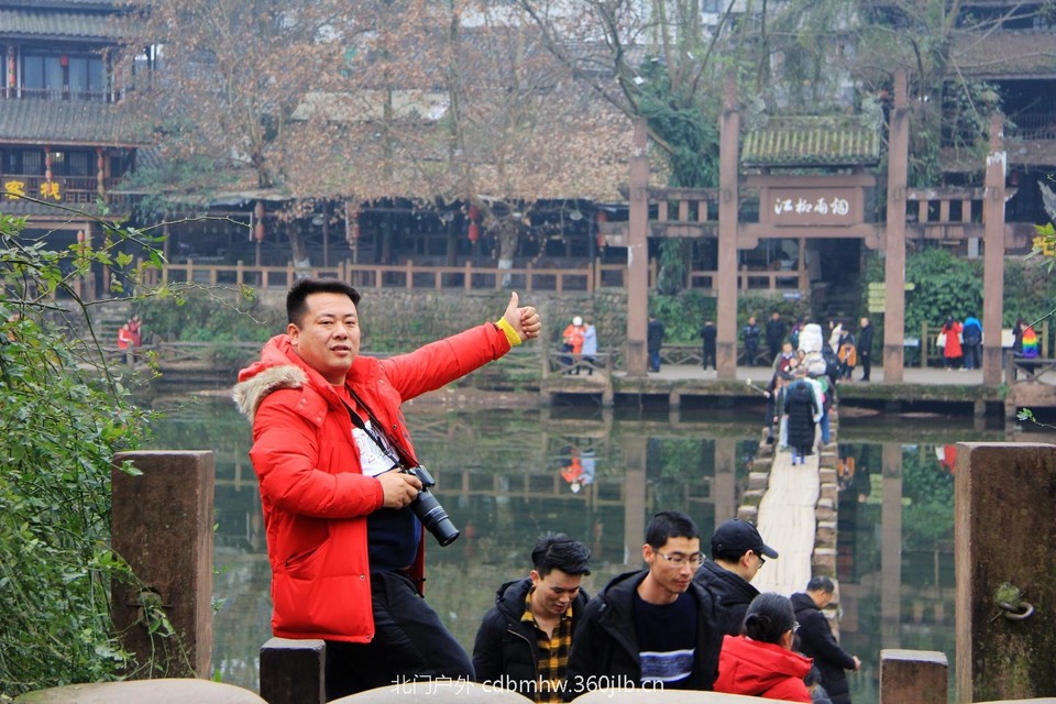 3A275A9E-1A02-4B9D-A618-043C438B80E2