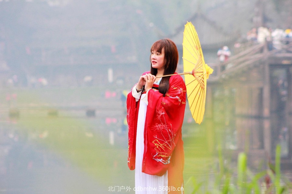 C6A94E07-B0B7-4776-A171-E89C4B89EC60