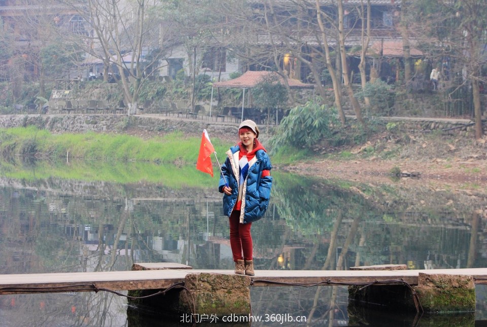 E15DD8C9-3935-4FA5-9A53-2BAAEDA5B3A1