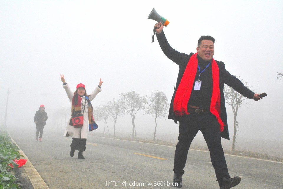 01F7113D-11F1-48DA-9810-AEB8FB6965D1