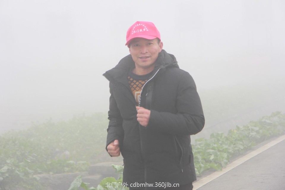 76C60912-B756-4883-83AB-8DDE28EE96C7