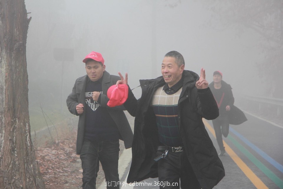 7DBBC11F-B552-4894-8F05-11F6B34F82D5