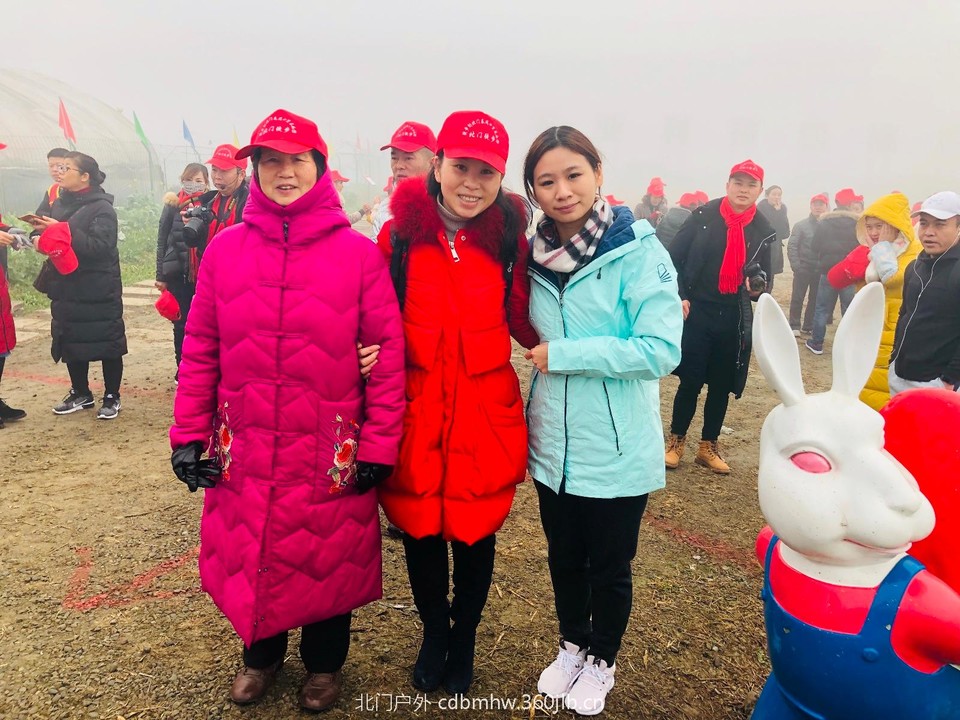 F56C4076-1AD1-423D-8F90-E68DE4075423