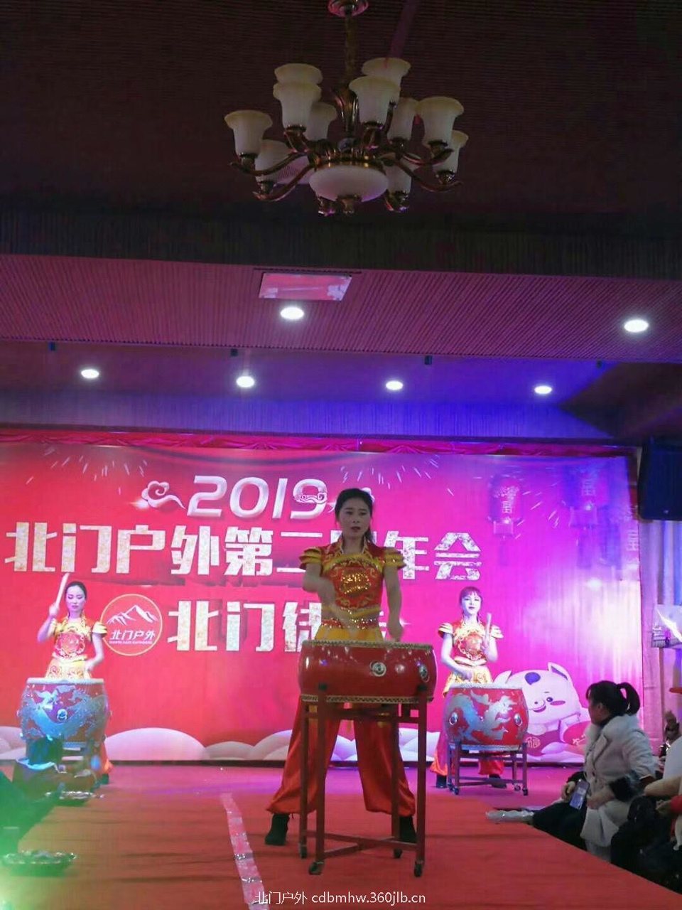 28013C0D-81BB-4CD9-9854-0063BDE355EB