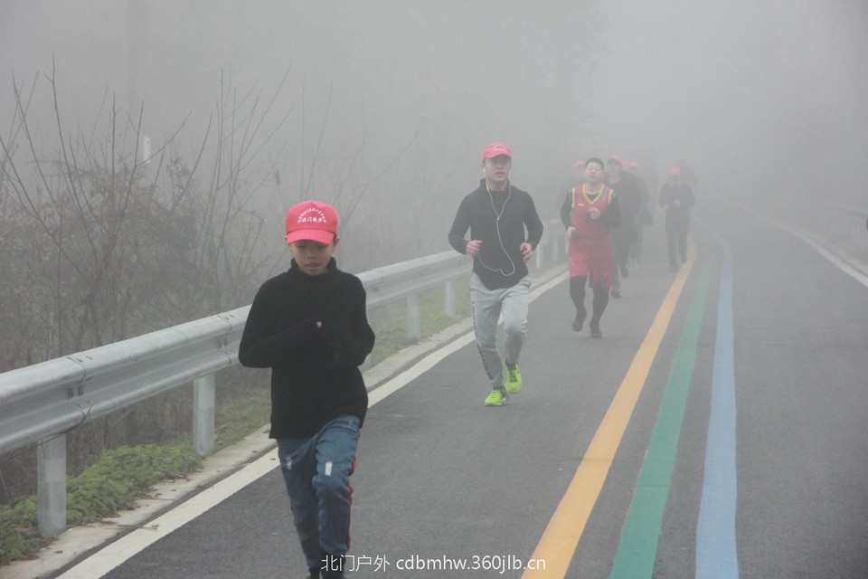 E2512832-2634-448A-9ECA-645AE13B823D