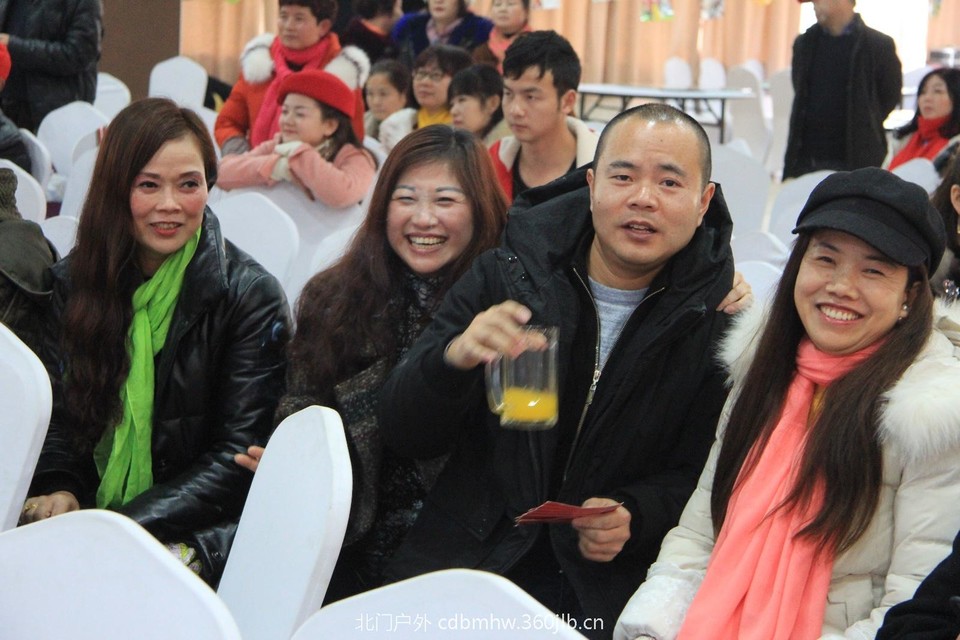 2749A3DD-7ADC-4523-AF8B-A866763AD841