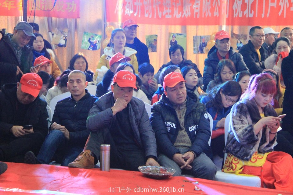 71DC2986-EE79-42AF-A5B7-DFD81F86EAF7