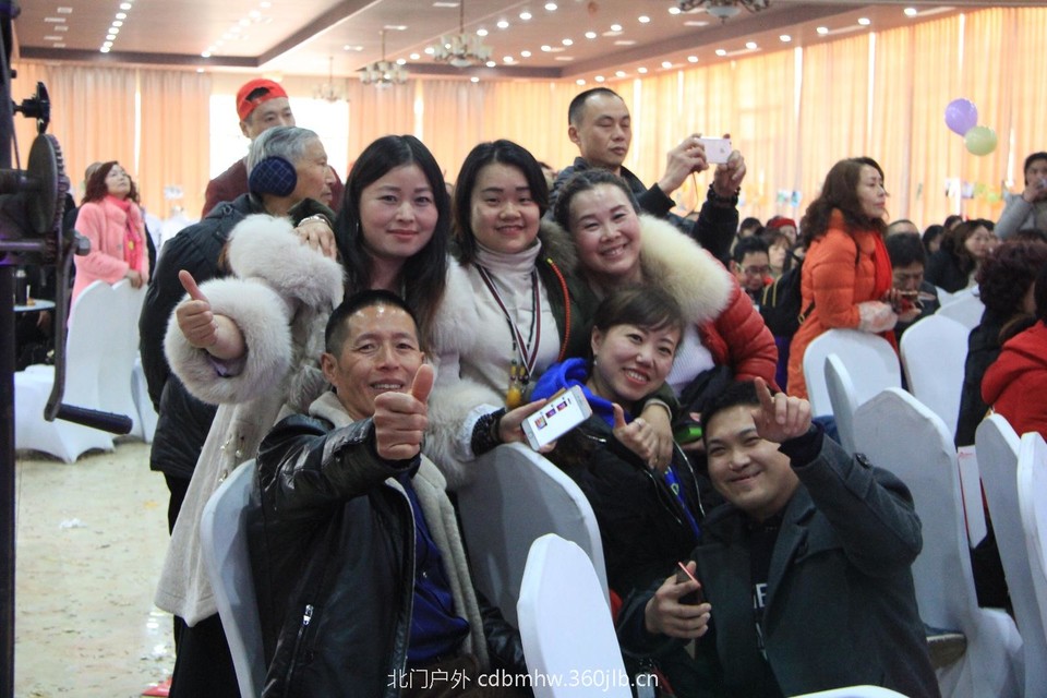 20932FC2-AFC4-43C7-BCEF-34E60490A438