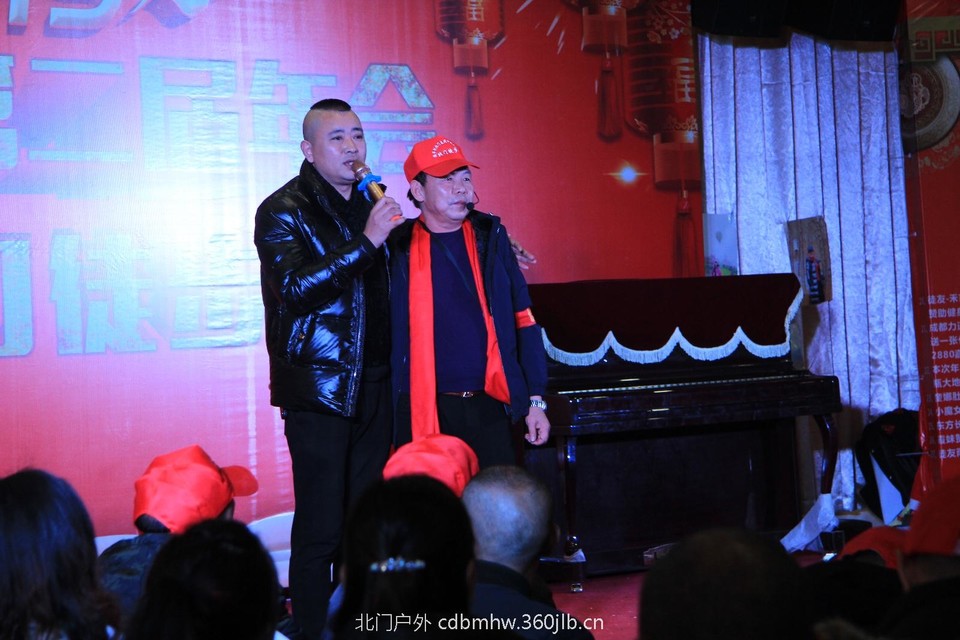 2C44AE13-3948-48AE-95A9-68FF3839AA2A