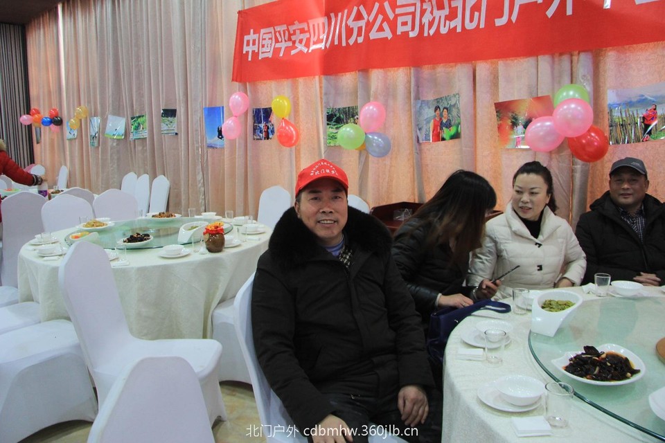 3320F106-77CF-48B3-A3BF-5B1C8377EAA3