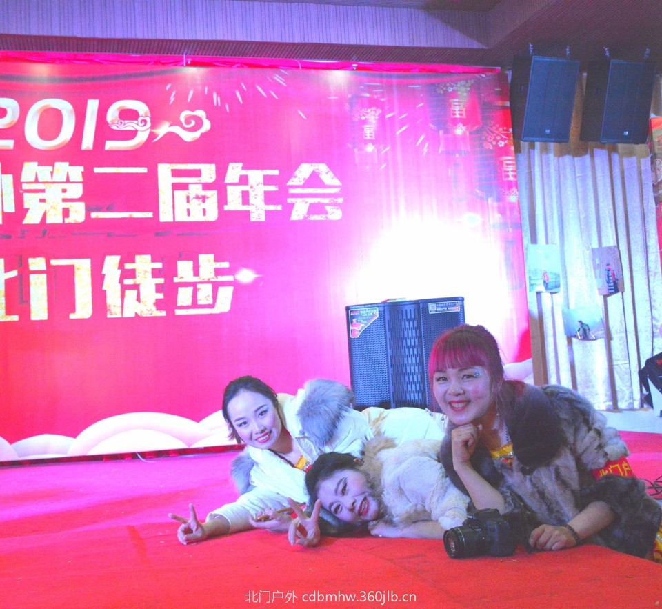 EC82B02B-D09B-4BE2-8B74-1A10E7D2E7AB